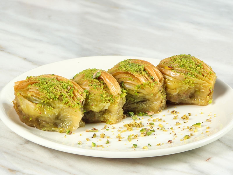 Midye Baklava porsiyon